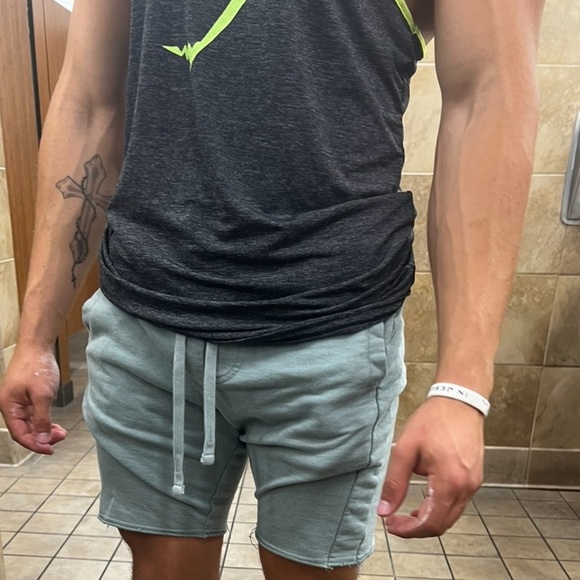 COTTON ON MEN JOGGER SHORT GREEN TERRY FLEECE EASY BODYBUILDER BODYBUILDING JOCK - Picture 4 of 16